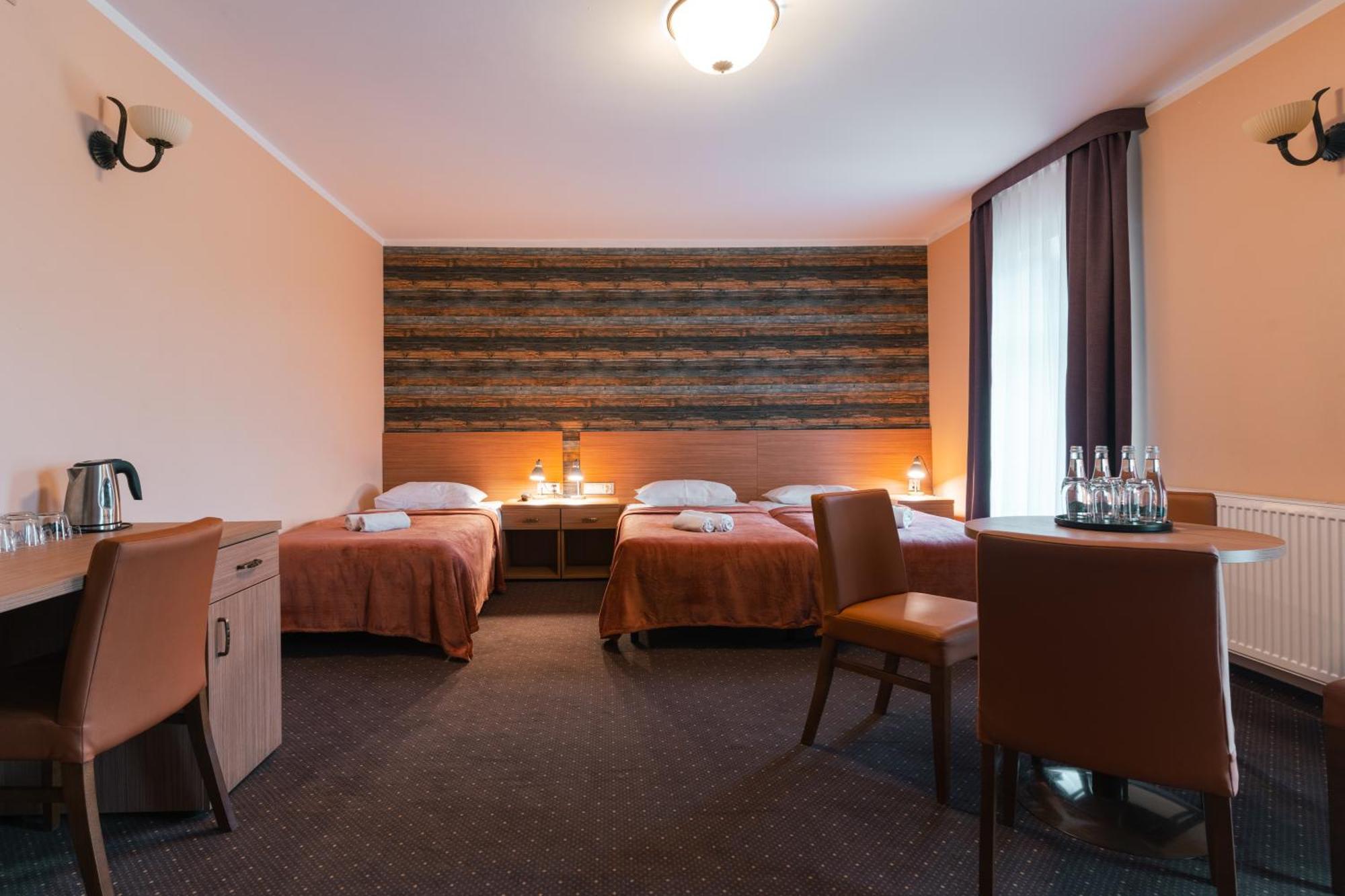 Hotel Pod Figura Ogrodzieniec Room photo